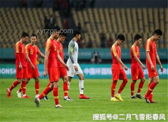 国足革新之路：伊万下课与跨界教练的奇幻联想